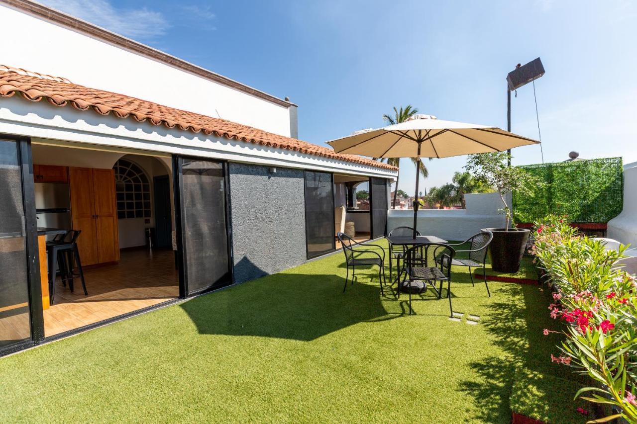 Plaza Chapala Hotel Ngoại thất bức ảnh