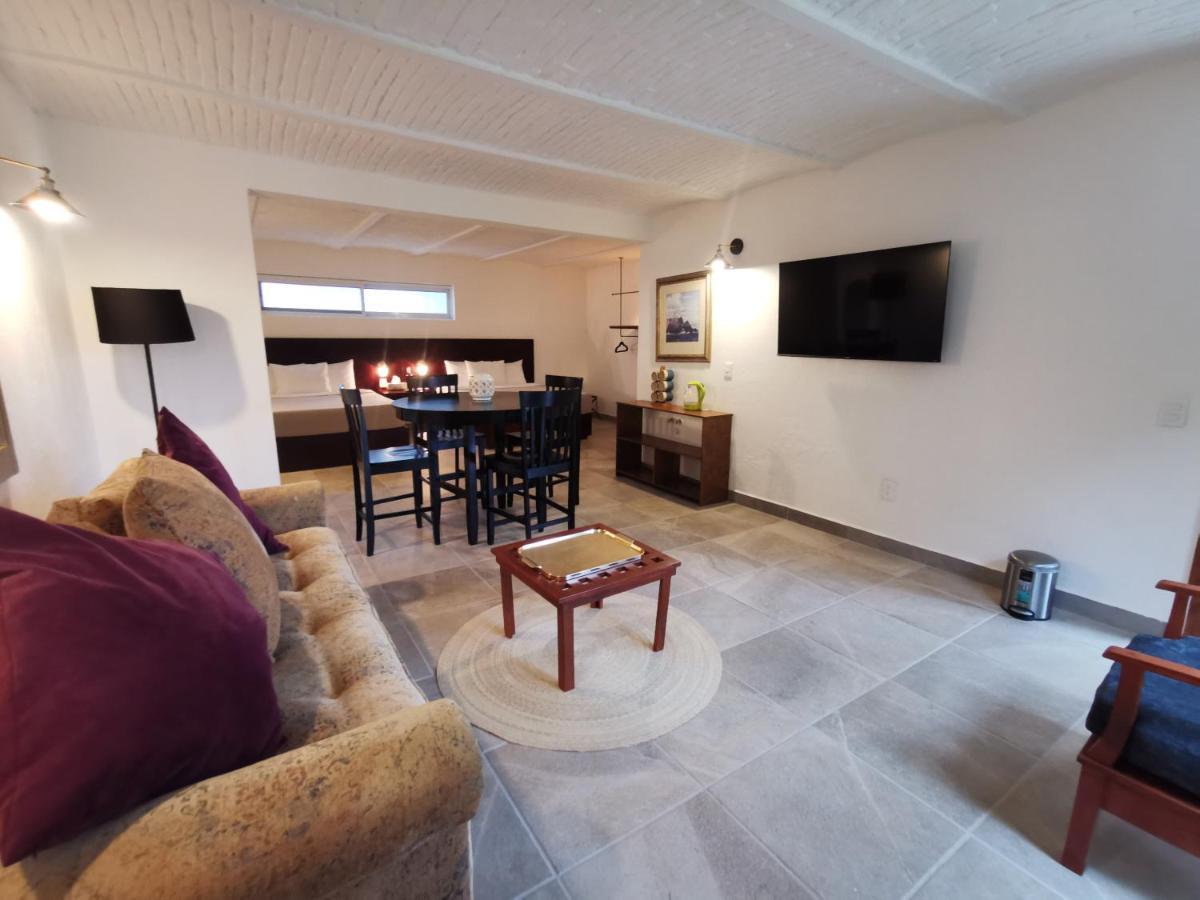 Plaza Chapala Hotel Ngoại thất bức ảnh