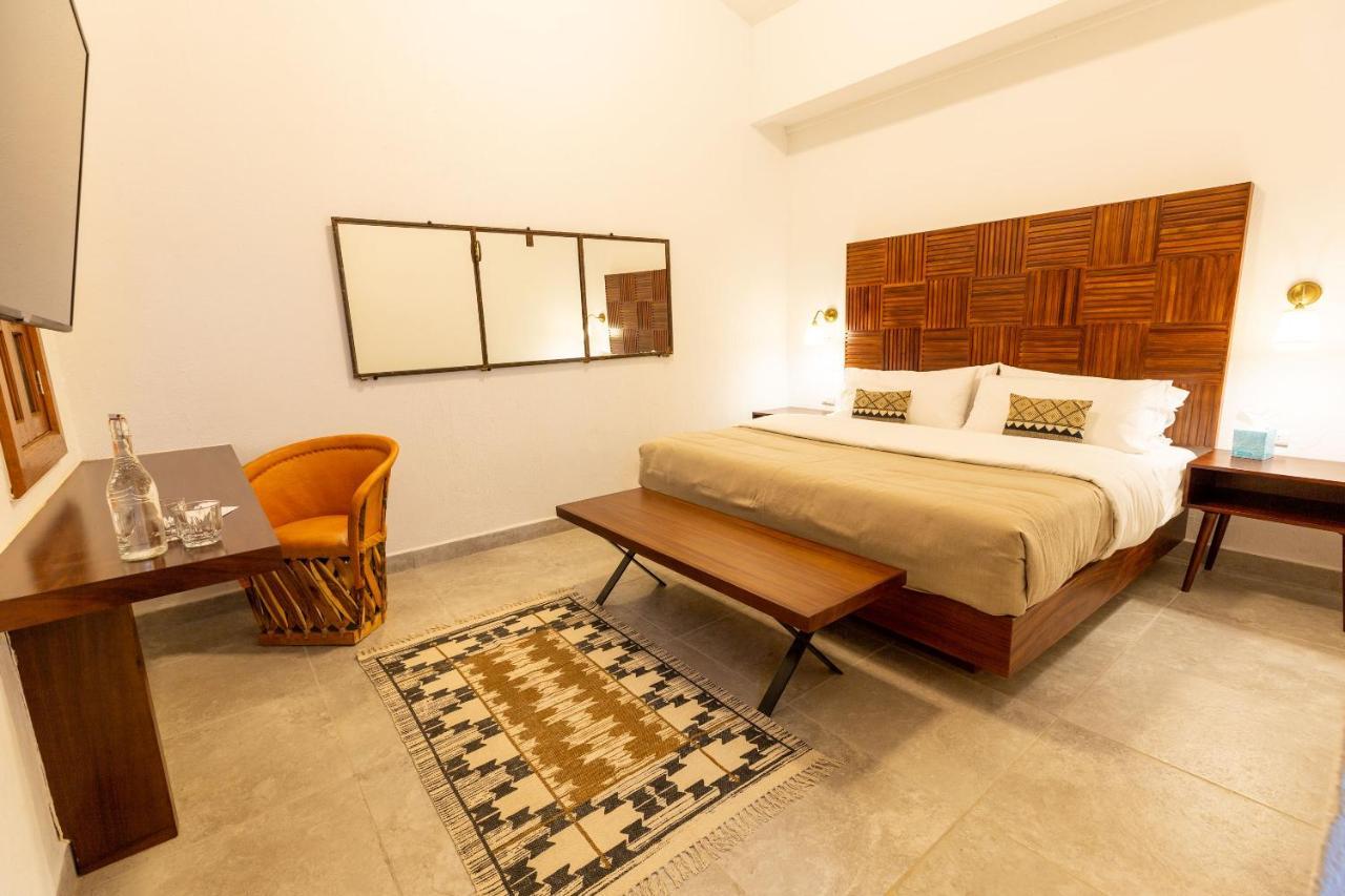 Plaza Chapala Hotel Ngoại thất bức ảnh